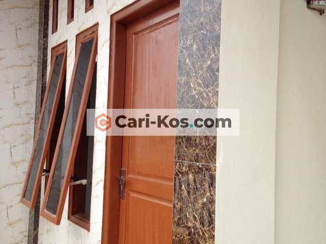 KOST LISA dekat FLYOVER JAMIN GINTING