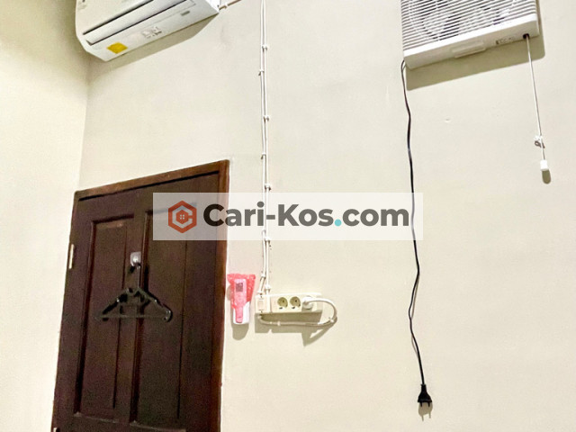 Kost Ekonomis Tipe AC Nyaman Jakarta Tambora