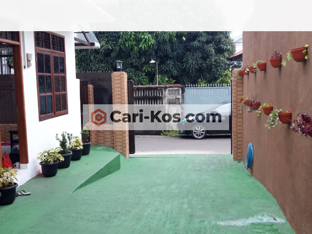 Kos Putri dekat MNC,RCTI,GTV,AKR, halte busway Kebon Jeruk