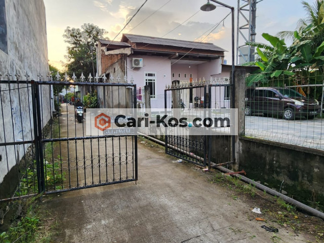 Kost Ibu Dini Medan Satria