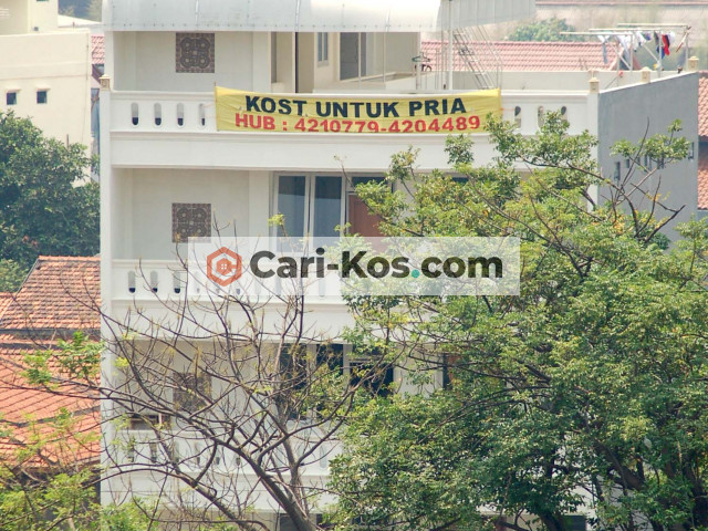 Kost dengan fasilitas lengkap untuk Karyawan / Mahasiswa di Jl Pramuka - Jakarta Pusat