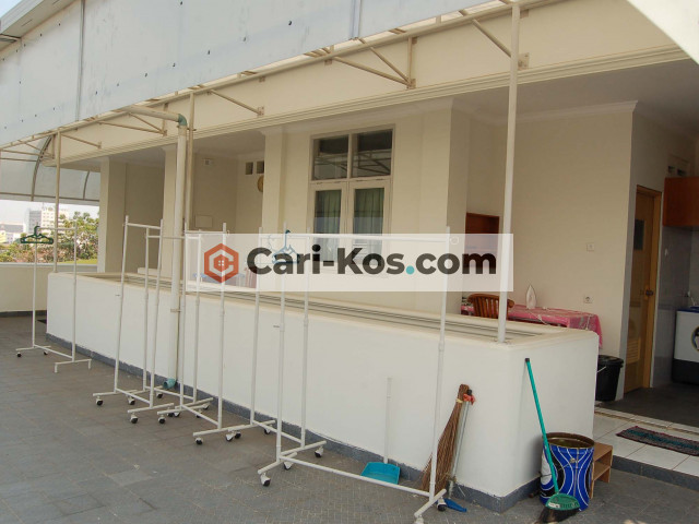 Kost dengan fasilitas lengkap untuk Karyawan / Mahasiswa di Jl Pramuka - Jakarta Pusat