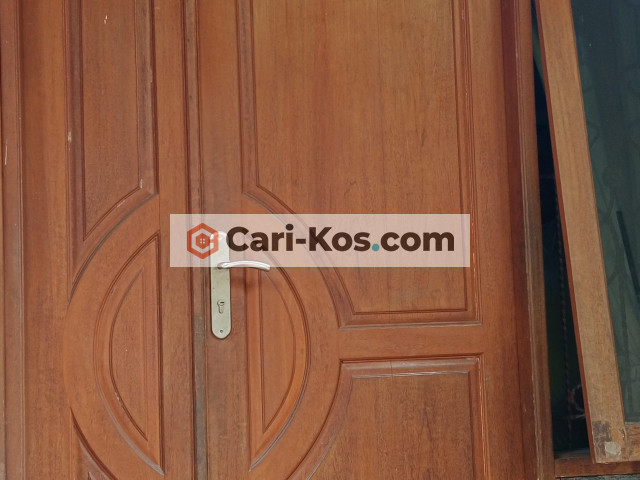 Kos Depan FK RS UKI Cawang Jakarta Timur