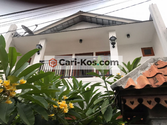 Kost GAPURA sentiong/ kramat/ senen