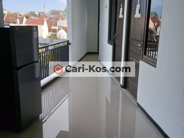KOS DEKAT UNIV BRAWIJAYA, AC, KAMAR MANDI DALAM, WiFi, WATER HEATER