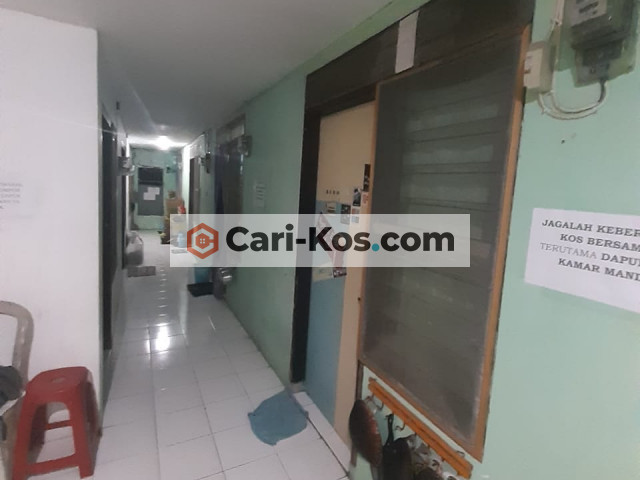 Kost Putri Bu Inna Oetami