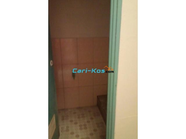 RUMAH DISEWAKAN di Perum Dukuh Zamrud