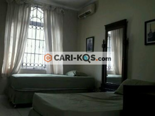 Kost Ati Cibubur -  Dekat Kota Wisata Cibubur, Sekolah Bunda Hati Kudus dan Sekolah Alam Cikeas