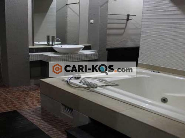 Wisma Benda - Dekat Blok M Mall, Gandaria City dan RSPP