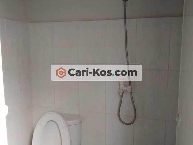 Kosan 64 ~ Kost nyaman di Cipete, lokasi strategis dekat Fatmawati dan Antasari, sangat dekat dengan MRT Cipete Raya