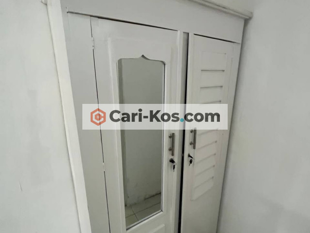 KOS PUTRI JAKAL KM 12 BESI NGAGLIK SLEMAN