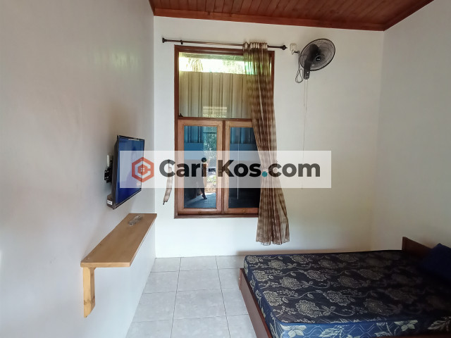 KOST HARYOSO RIVERSIDE