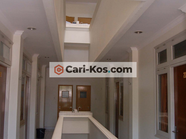 Kost dengan fasilitas lengkap untuk Karyawan / Mahasiswa di Jl Pramuka - Jakarta Pusat