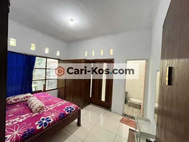 KOS PANDAAN PUTRI RADIF