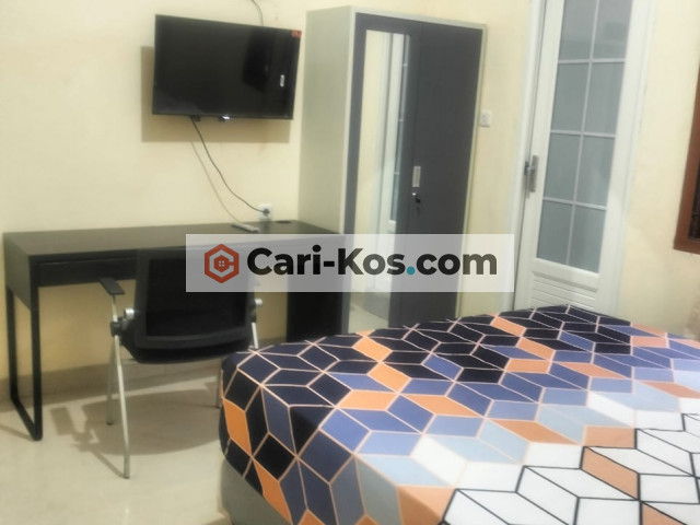 KOST KEMANGGISAN DEKAT KOMPLEK PAJAK UKRIDA MALL TAMAN ANGGREK DAN MALL CENTRAL PARK
