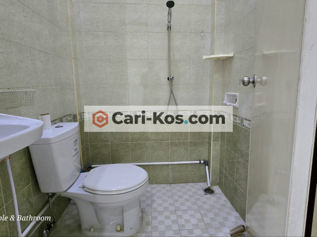Kost Premium & Pasutri