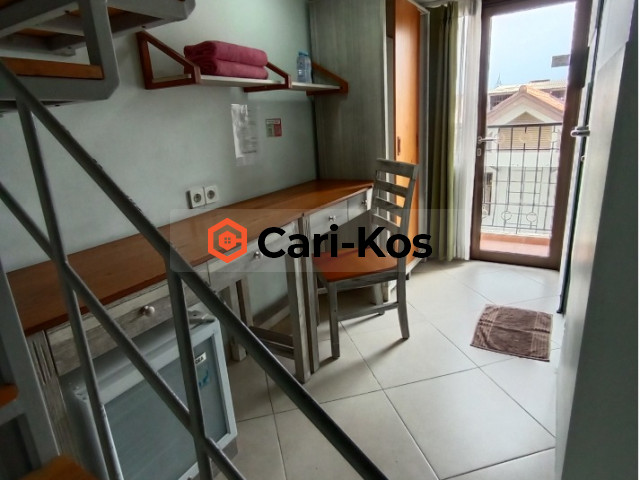 Urbanest inn House Slipi ( kost exklusive jakarta barat)