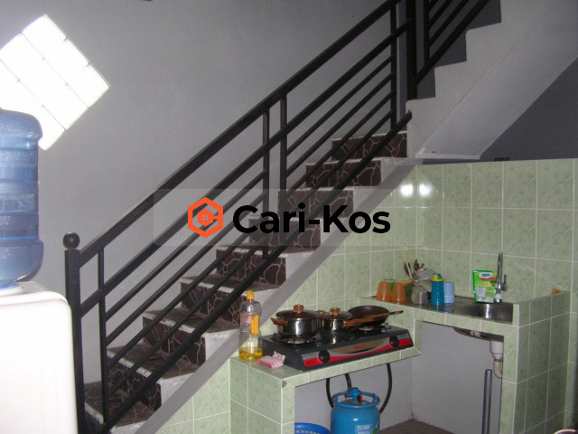 KOS PUTRI “HOUSE OF JOJO”